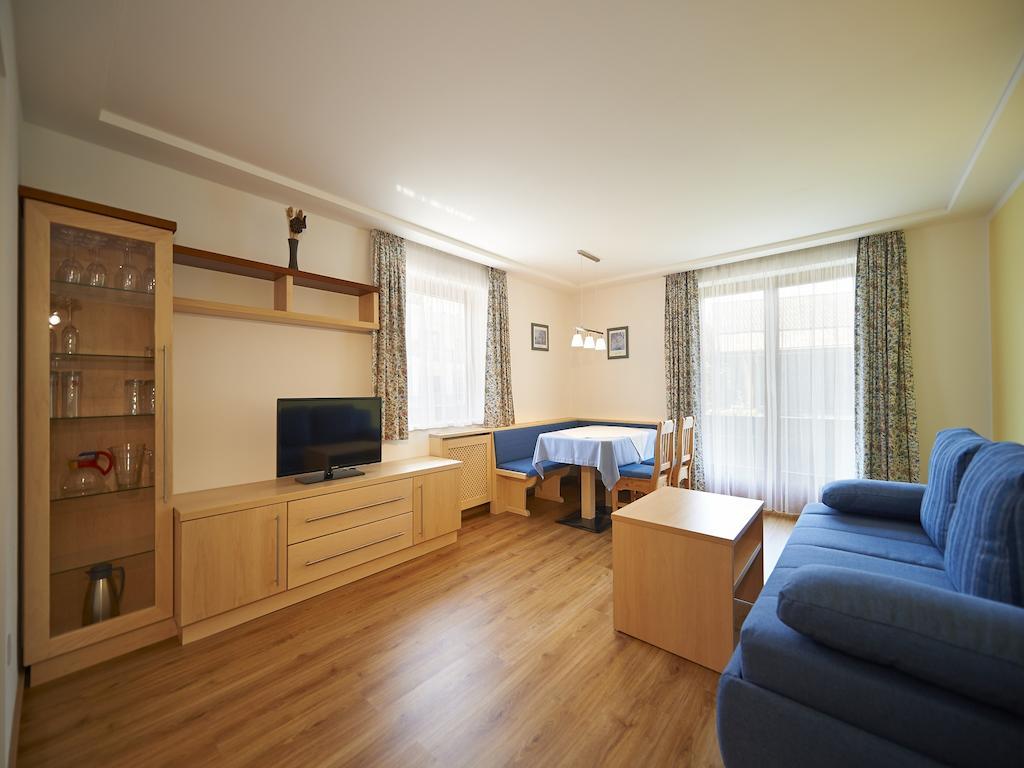 Haus Lanner Apartment Altenmarkt im Pongau Phòng bức ảnh